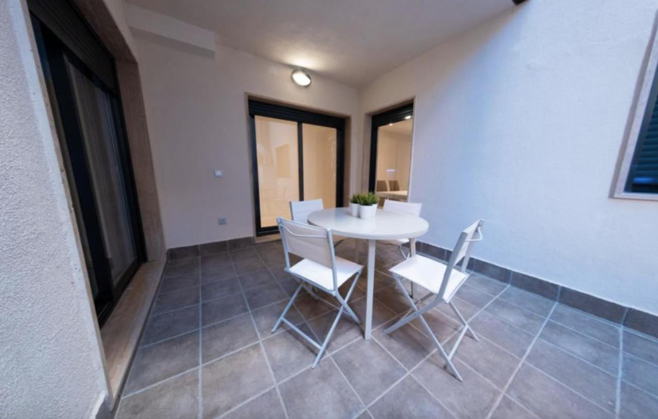 Tres Cruces Apartment